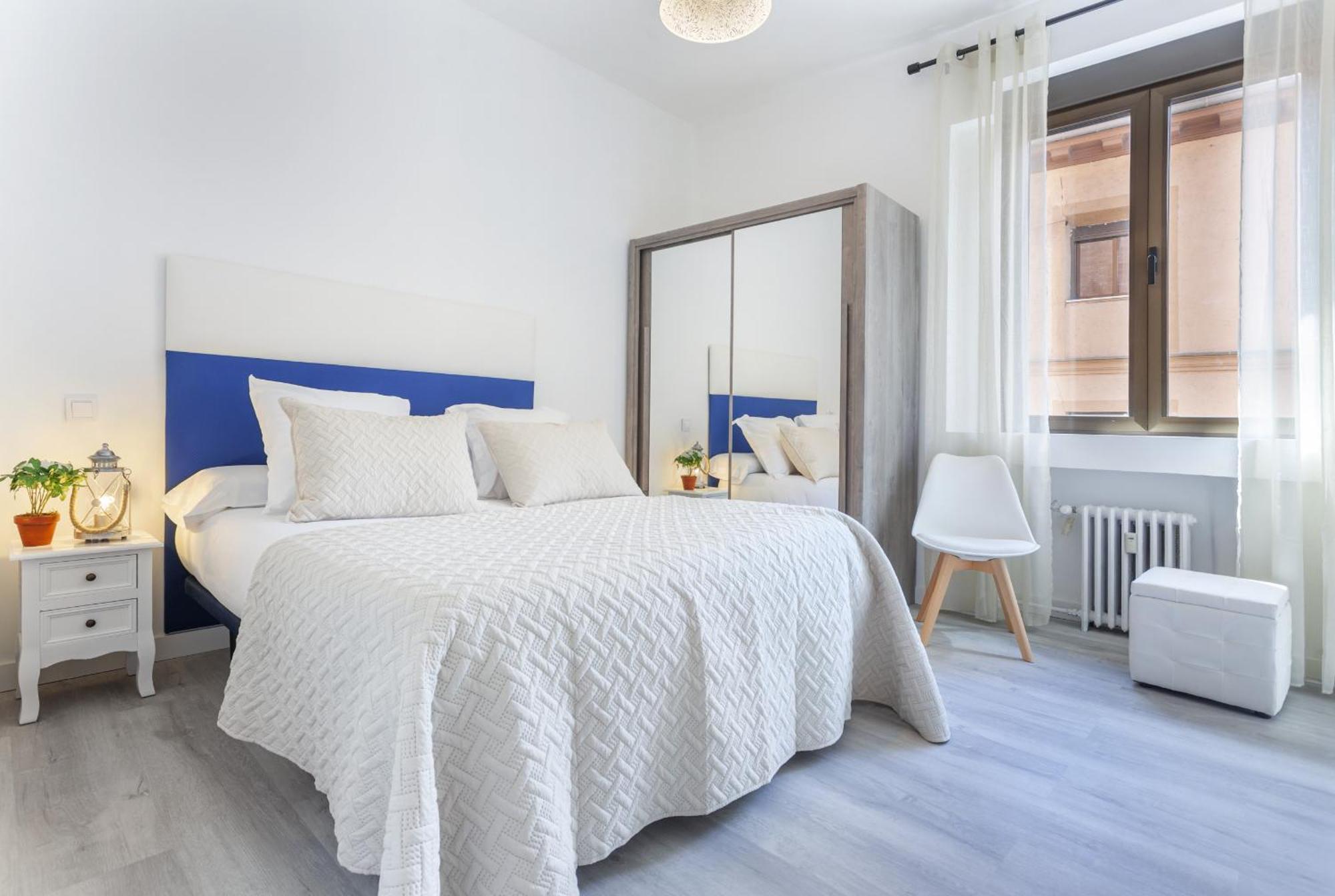 Mit House Artes Exclusive En Apartamento Madrid